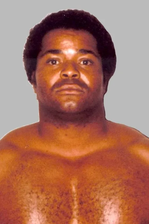 Joe Latu ha trabajado con Pezavan Whatley en 1 ocasiones