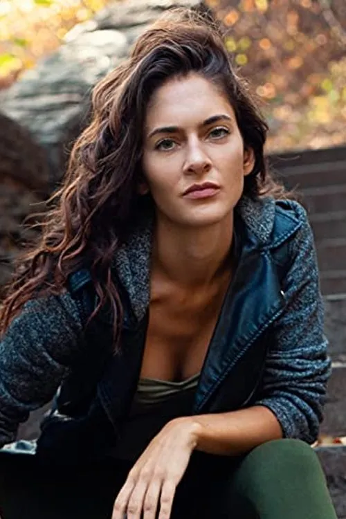 Stephen Thomas Shore ha trabajado con Phae Amara en 1 ocasiones