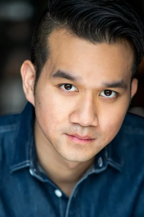 Dan Bertolini ha trabajado con Phi Huynh en 1 ocasiones