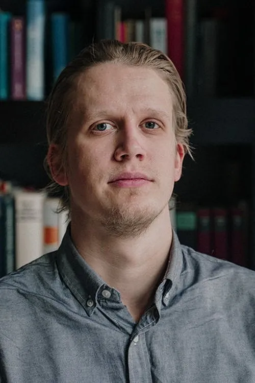 Phil Dransfeld — personaje: Crew Member