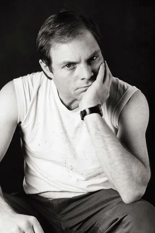 Phil Zwickler interpretando a Himself