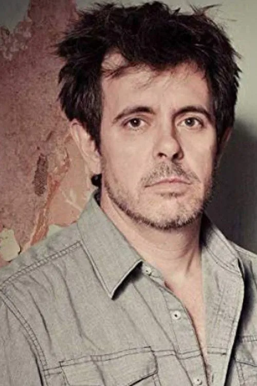 Rhett Miller ha trabajado con Philip Peeples en 3 ocasiones