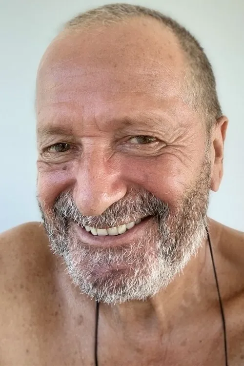 Philippe Baronnet interpretando a 