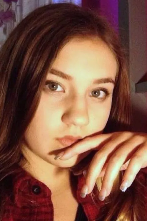 Phoebe Amirault en su biografía y filmografía