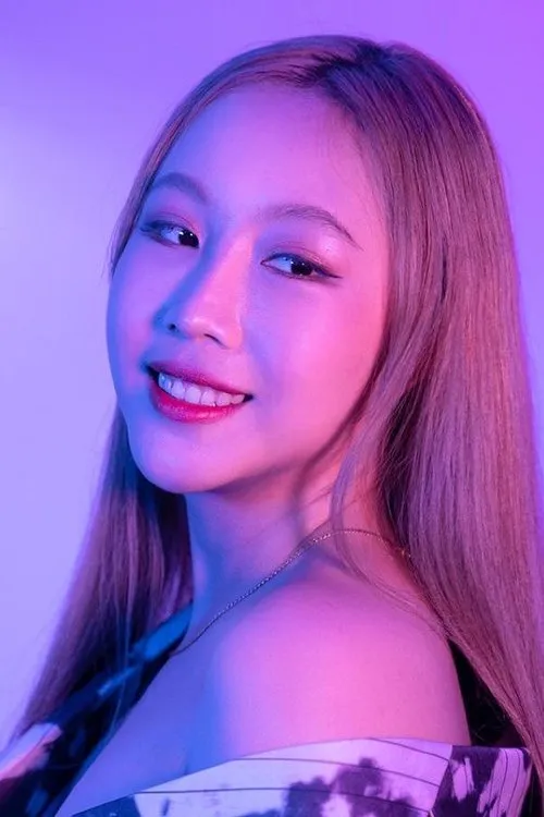 Khamhou Phanludeth ha trabajado con Phonethamaly Chitpanya en 1 ocasiones