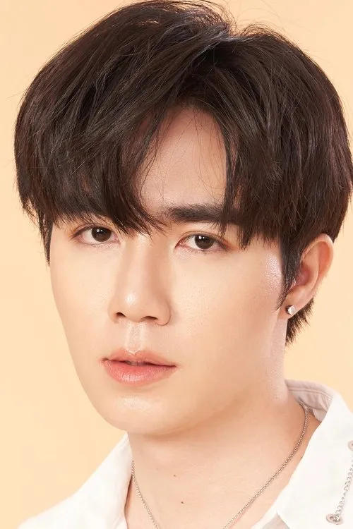 Chaiyaphon Chankwang ha trabajado con พฤกษ์ พานิช en 1 ocasiones