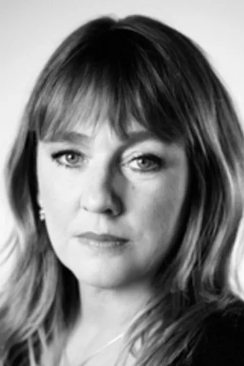 Helén Söderqvist Henriksson ha trabajado con Pia Oscarsson en 2 ocasiones