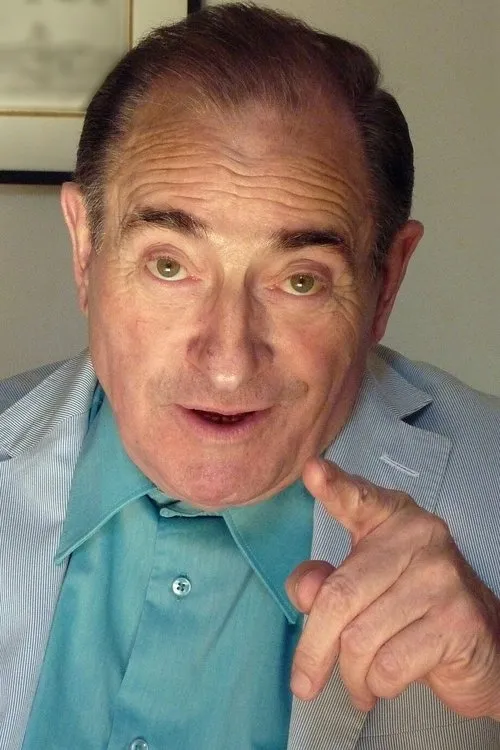 Jean-Claude Carrière ha trabajado con Pierre Étaix en 3 ocasiones