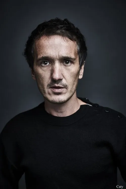 Laurent Charpentier ha trabajado con Pierre-Félix Gravière en 1 ocasiones