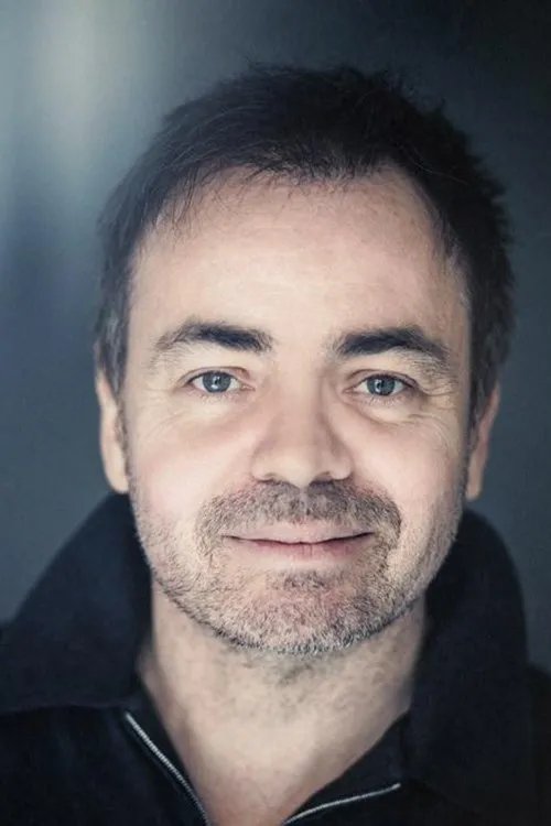 Sophie Simon ha trabajado con Pierre-Olivier Mornas en 2 ocasiones