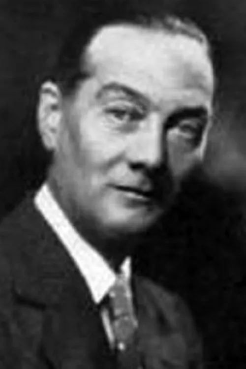 Pierre Piérade interpretando a 