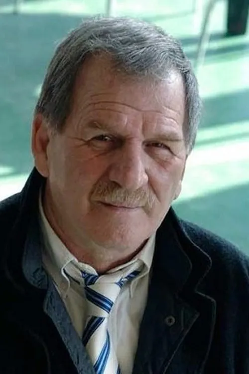 Pietro Fornaciari interpretando a padre di Maria