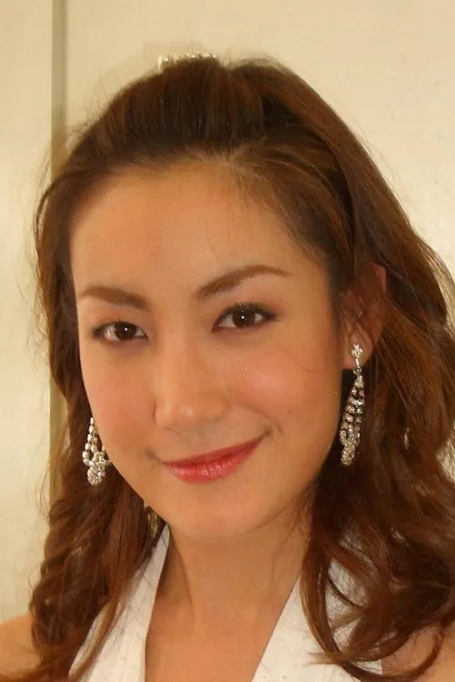 Chakrapong Siririn ha trabajado con Pimpaporn Leenutapong en 1 ocasiones