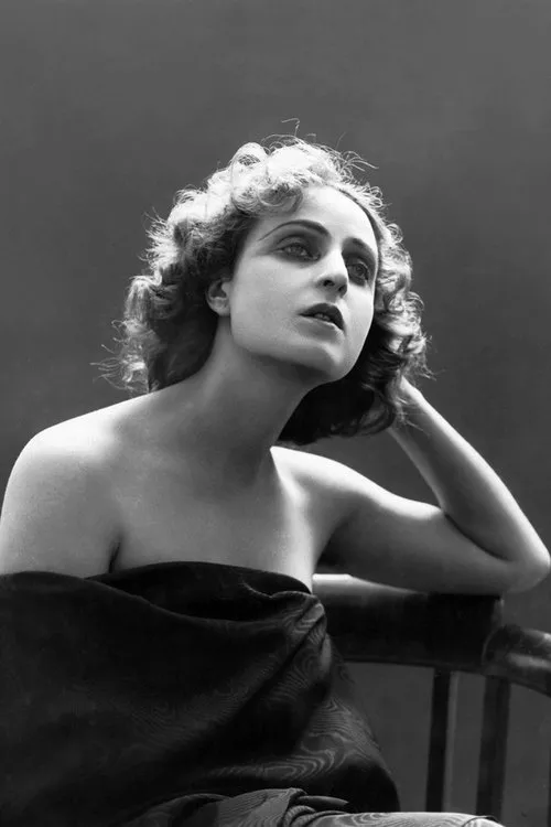 Febo Mari ha trabajado con Pina Menichelli en 2 ocasiones