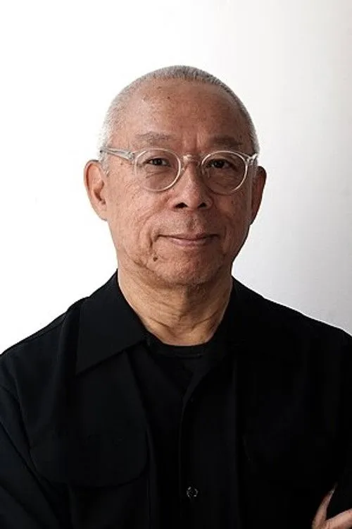 Ping Chong interpretando a The Dictator