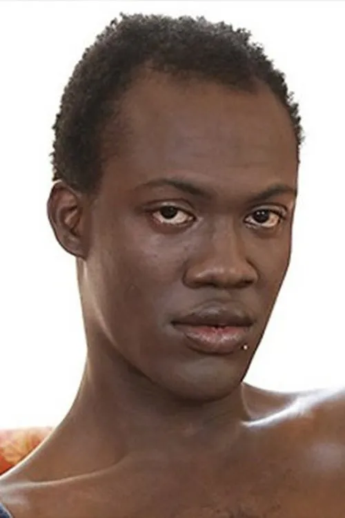 Celia Jones ha trabajado con Pinky en 2 ocasiones