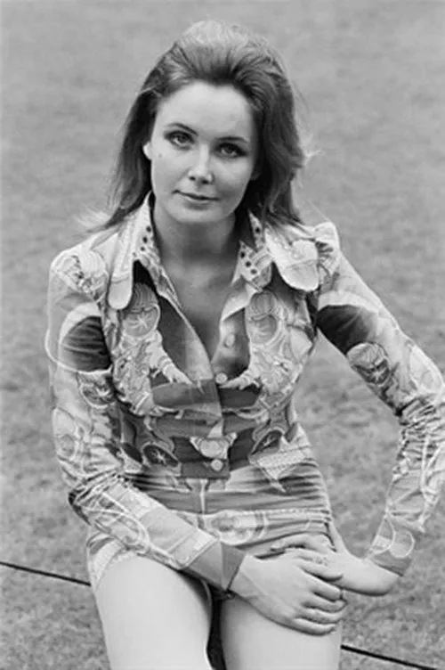 Yutte Stensgaard ha trabajado con Pippa Steel en 2 ocasiones