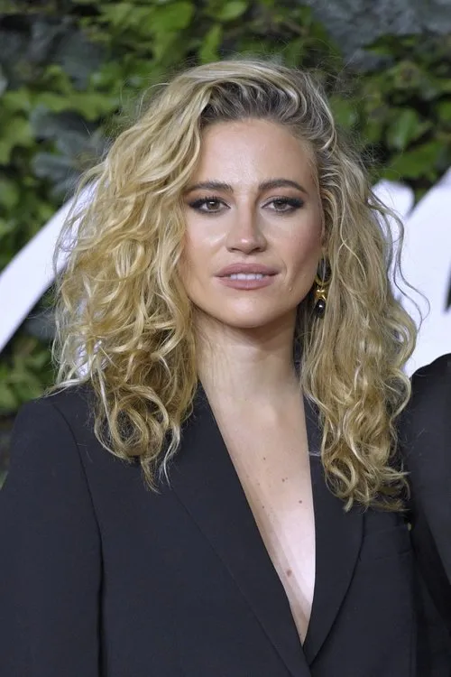 Leo Suter ha trabajado con Pixie Lott en 1 ocasiones