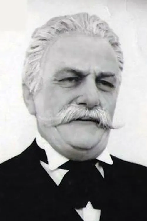 Naim Frashëri ha trabajado con Pjetër Gjoka en 3 ocasiones