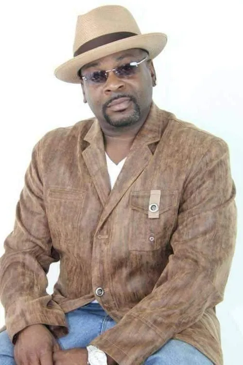 Mando TM Allen ha trabajado con Pokey Bear en 2 ocasiones