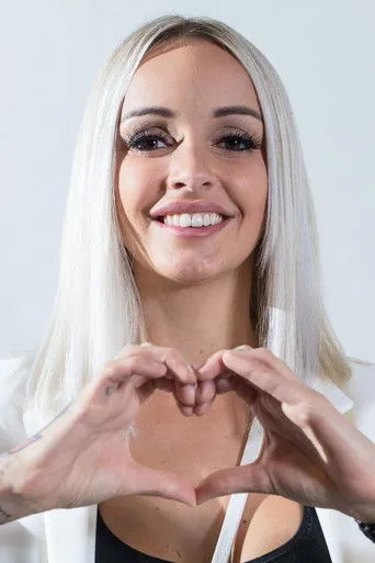 Pommeline Tillière — personaje: Self