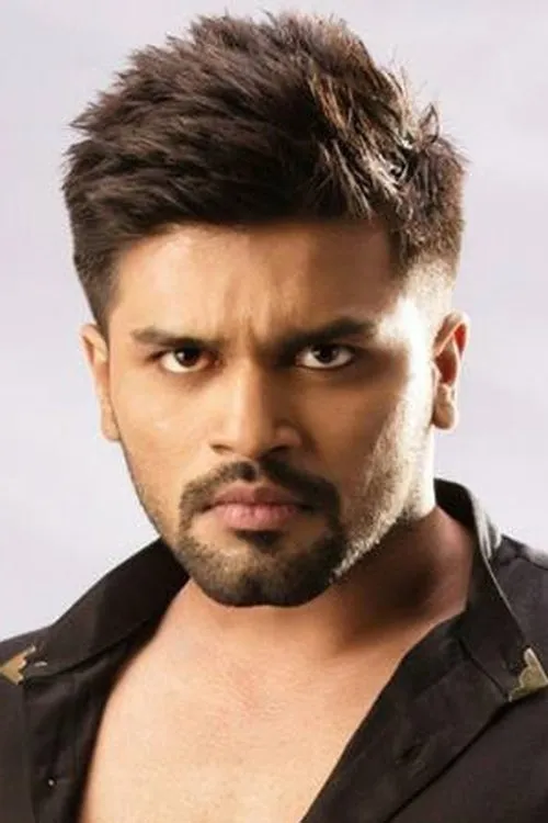 Pradeep interpretando a Ranga