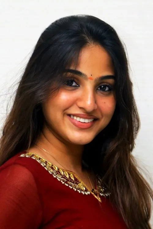 Pranavi Manukonda interpretando a Sirisha Asalu