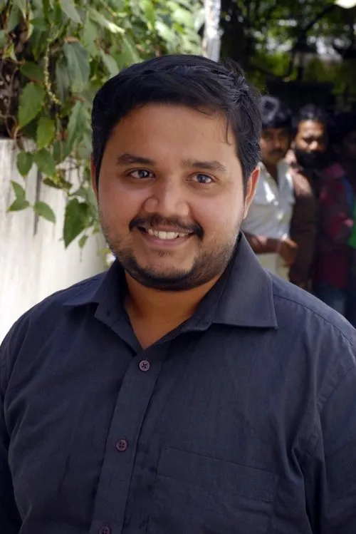 Sanjeev ha trabajado con Praveen Prem en 1 ocasiones