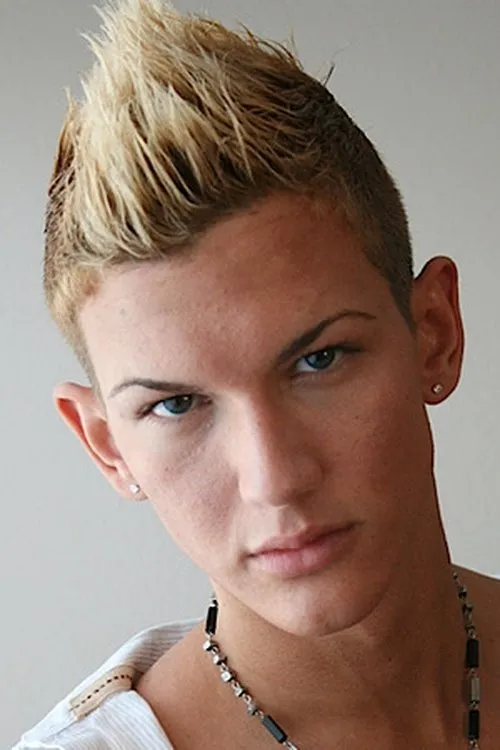 Prince Tyler interpretando a (archive footage)