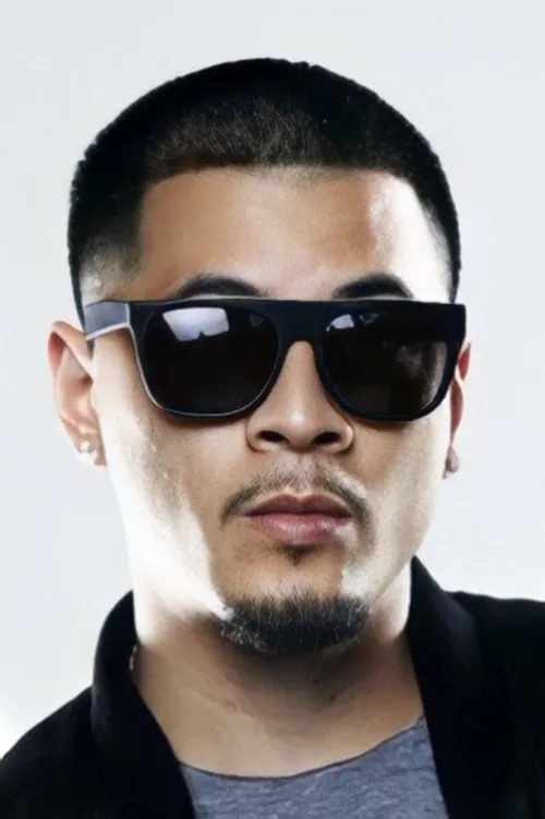 Johann Helf ha trabajado con Prinya Intachai en 1 ocasiones