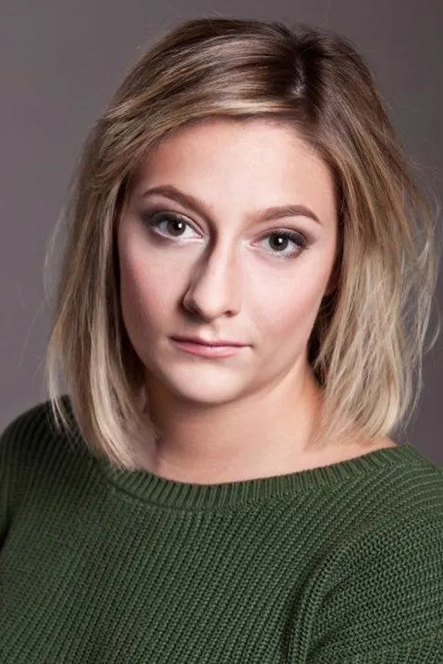 Priscilla Knetemann interpretando a Sophie Halder