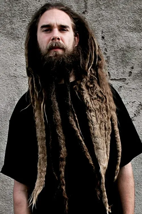 Capleton ha trabajado con Promoe en 1 ocasiones