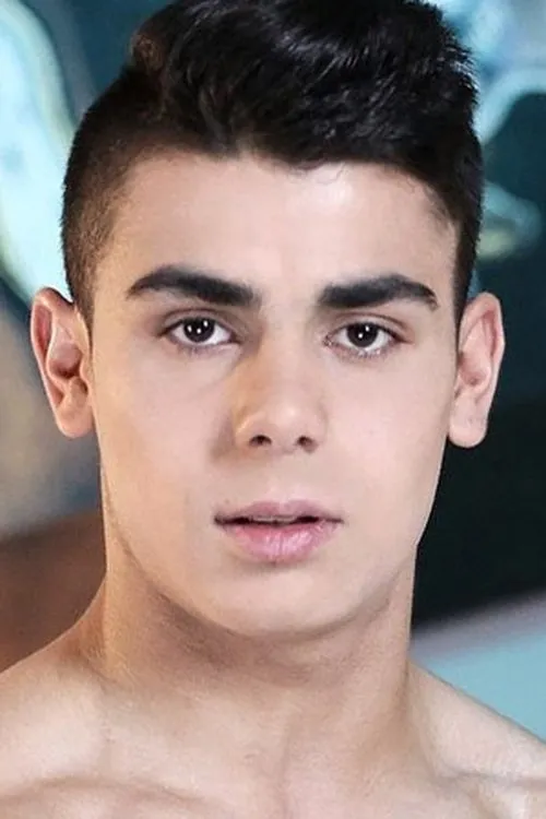 Pyotr Tomek interpretando a 