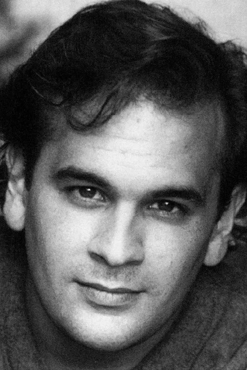 Qarie Marshall interpretando a Narrator (Voice)