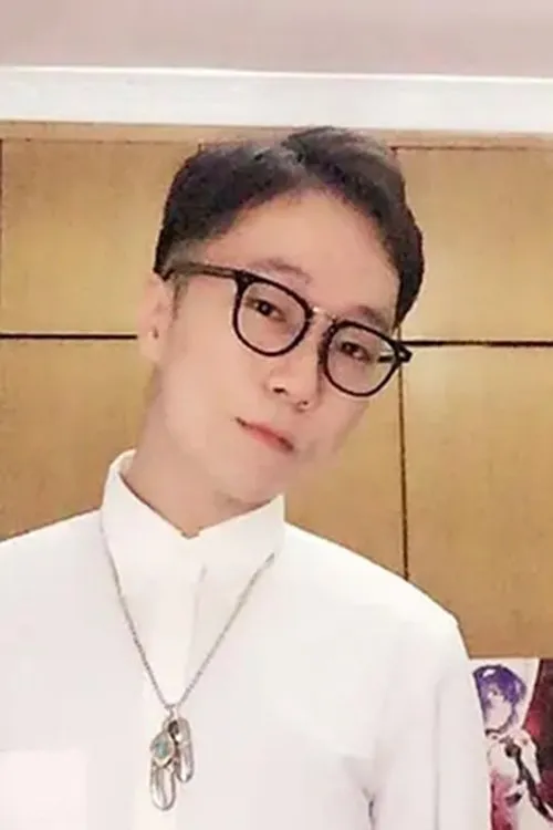 Qin Qiege en su biografía y filmografía