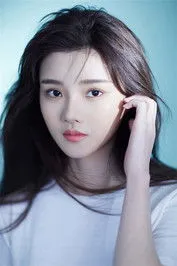 Qin Yin en su biografía y filmografía