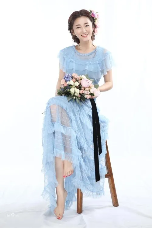 Qin Zhao — personaje: Ling Yue / ??