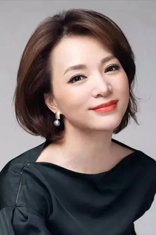 Qing Dong — personaje: Host