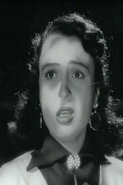 Qout El Qoloub interpretando a ?????