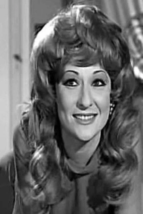 Soheir El-Bably ha trabajado con قطقوطة en 3 ocasiones