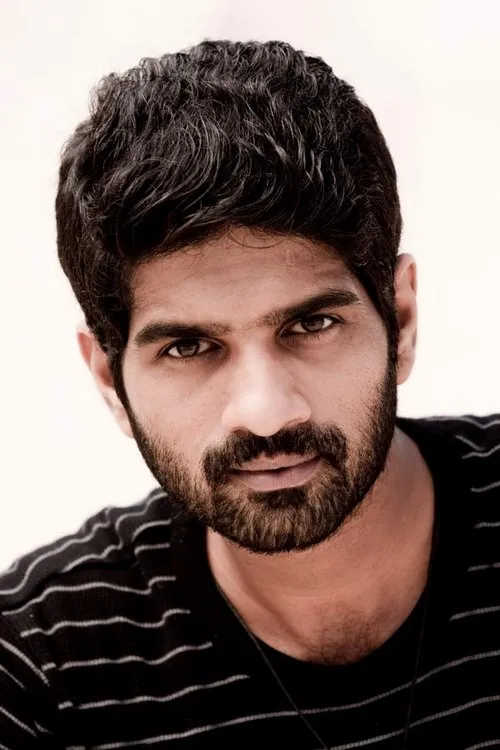 R. Badree interpretando a Thruv