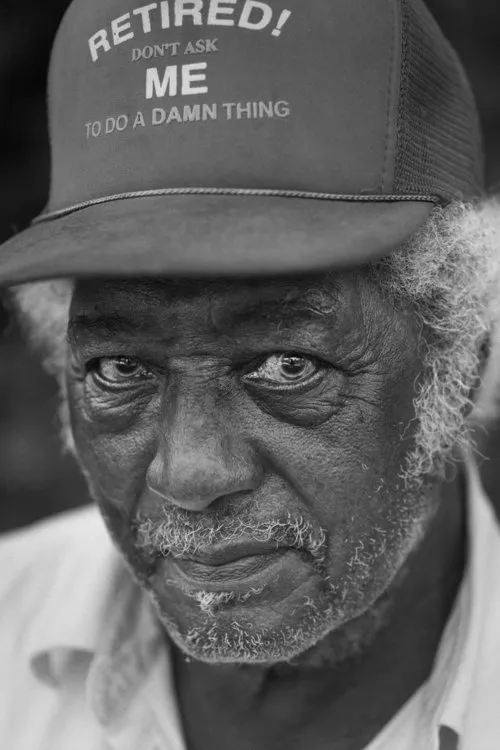 Roosevelt Barnes ha trabajado con R.L. Burnside en 1 ocasiones