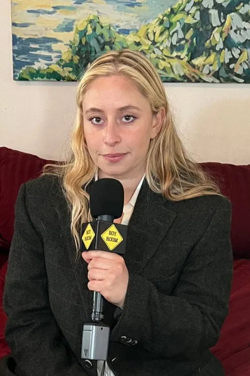 Annabel Meschke ha trabajado con Rachel Coster en 1 ocasiones