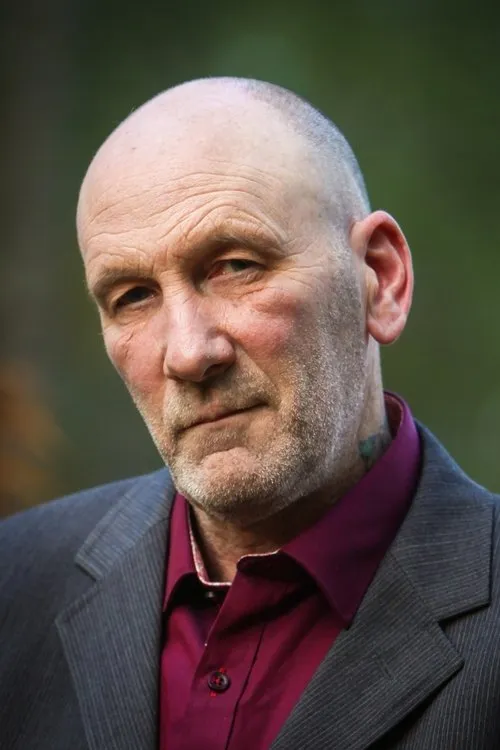 Matthew Fitzthomas Rogers ha trabajado con Rad Brown en 2 ocasiones