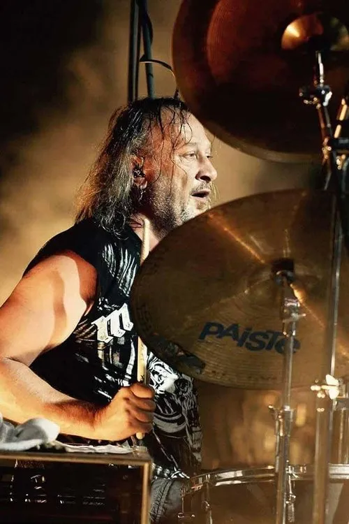 Josef Vojtek ha trabajado con Radek Hurčík en 6 ocasiones