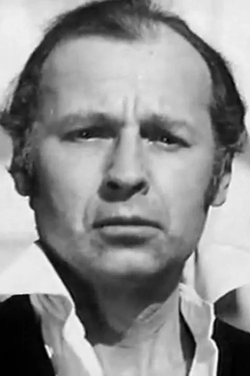 Radij Afanasyev interpretando a 