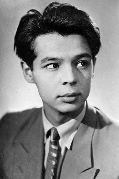 Раднэр Муратов interpretando a Vasiliy Kurikov