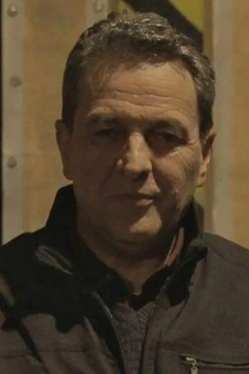 Ardian Deari ha trabajado con Radu Gabriel en 1 ocasiones