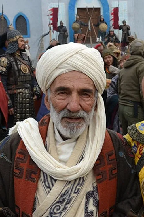 Раджабали Хусейнов en su biografía y filmografía