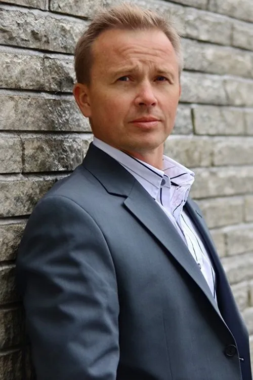 Riel Paley ha trabajado con Rafael Kalamat en 1 ocasiones